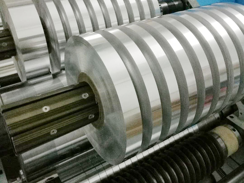 Application of aluminum foil slitting machine in aluminum foil production