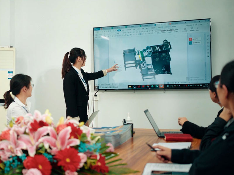From manual to automated – a factory's path to a carbon belt slitting upgrade